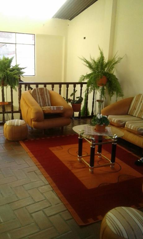 Hotel Casa De Huespedes Isabella Sucre Exteriér fotografie