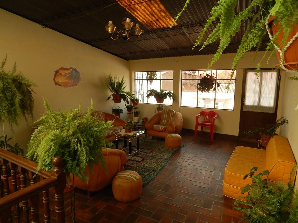 Hotel Casa De Huespedes Isabella Sucre Exteriér fotografie